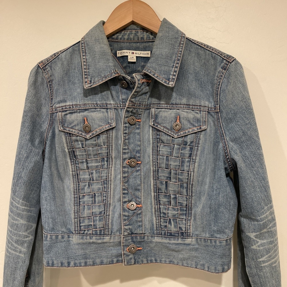 Tommy Hilfiger Denim Jacket L Embroidered Basket Weave Y2K Western Boho Trucke‎ - Picture 2 of 6